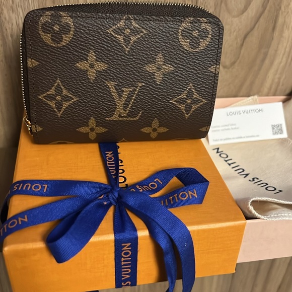 💎 NEW 💎LOUIS VUITTON LOU ZIPPY REVERSE WALLET - Picture 13 of 13